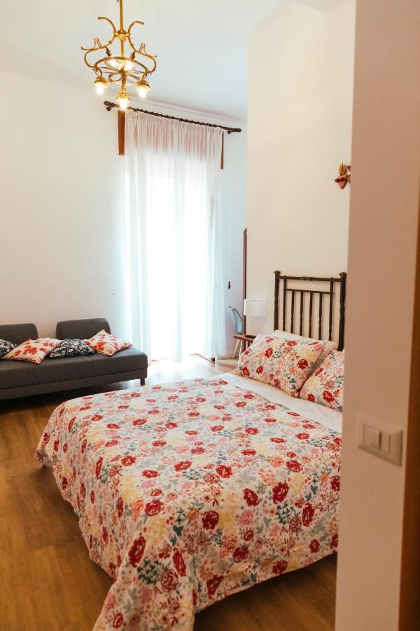 Relais Cuorenapoletano Naples Exterior photo